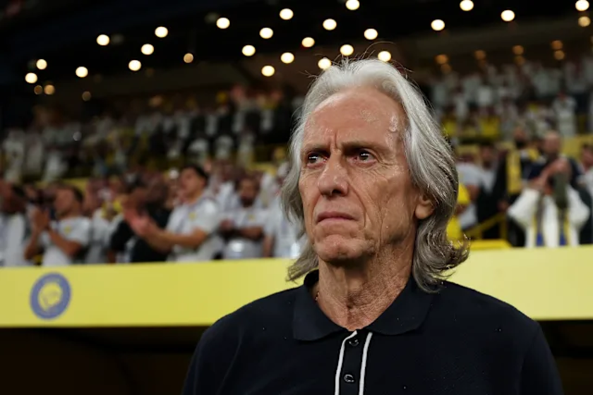 Portugal coach, Jorge Jesus sends message to Ronaldo’s critics