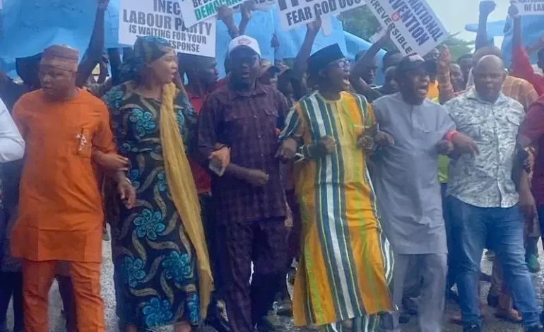 Osun Guber: Protesters Storm INEC Stakeholders’ Meeting