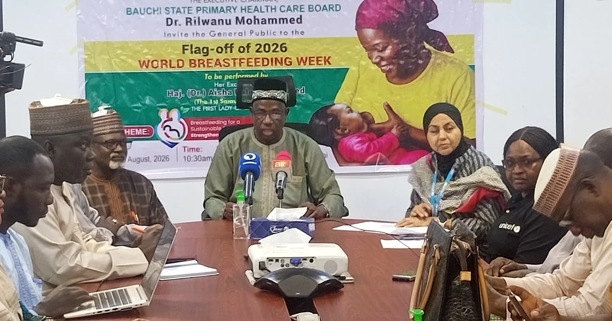 Breastfeeding doesn’t cause sagging, experts tell mothers