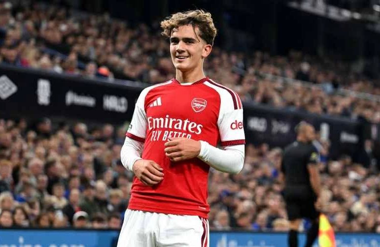 Dowman Equals Rooney’s Record In Arsenal’s Carabao Cup Win Against Ipswich