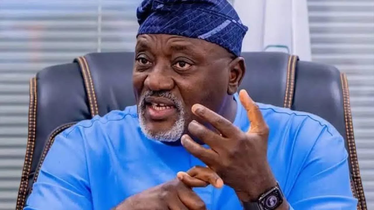 2027: Rep, Olajide, Pledges 9,900 Street-Light Poles, Jobs In Oyo South
