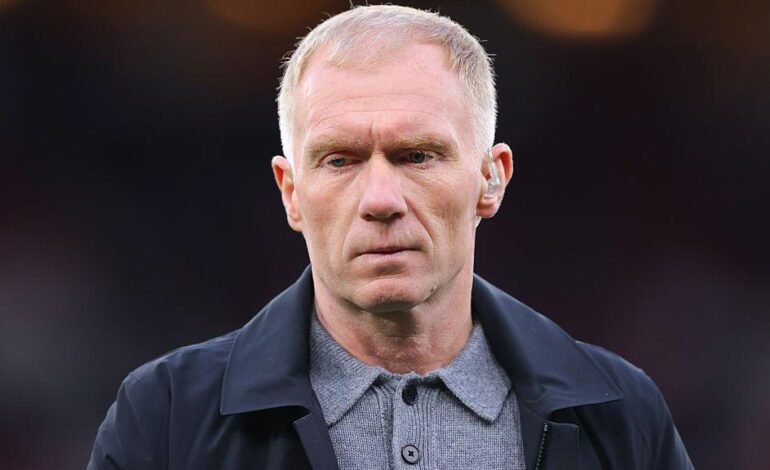 EPL: Scholes names two teams that will not challenge Arsenal for title
