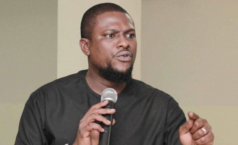 2027: 'Tinubu doing politics, wickedness since becoming president' – Atiku's aide replies Alake